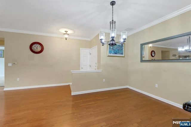 6 Cliff Road D2, Woodland Park, NJ 07424