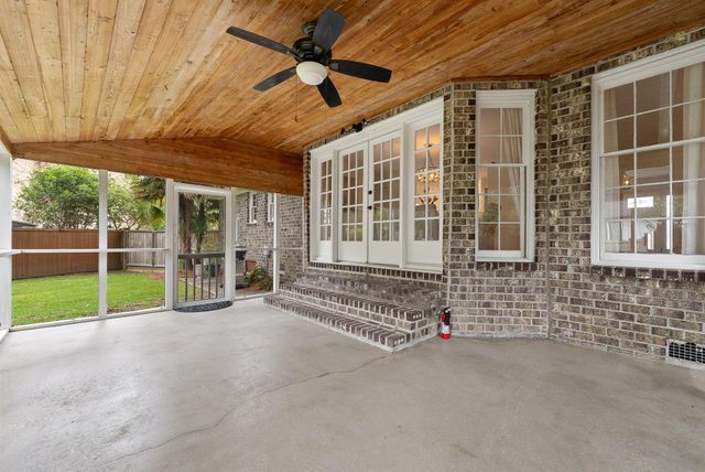 9 Windsor Drive, Charleston, SC 29407