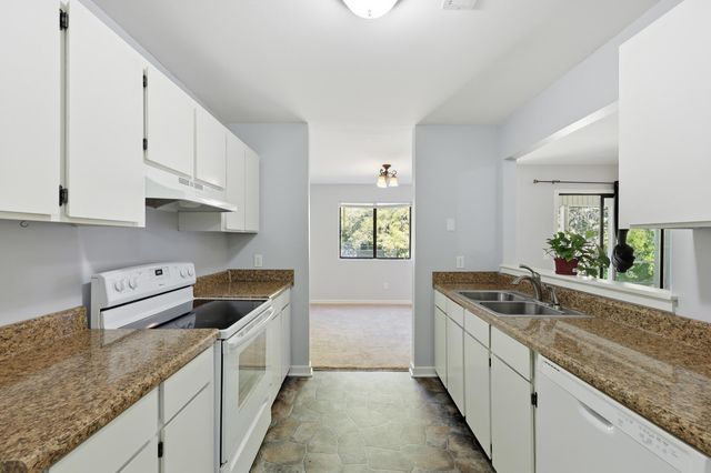 2334 Treescape Drive 2008, Charleston, SC 29414