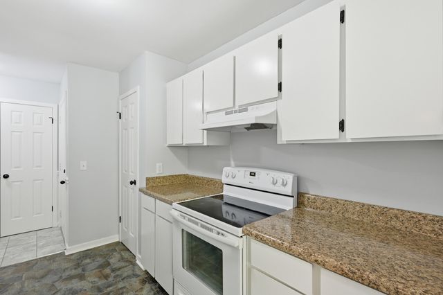 2334 Treescape Drive 2008, Charleston, SC 29414