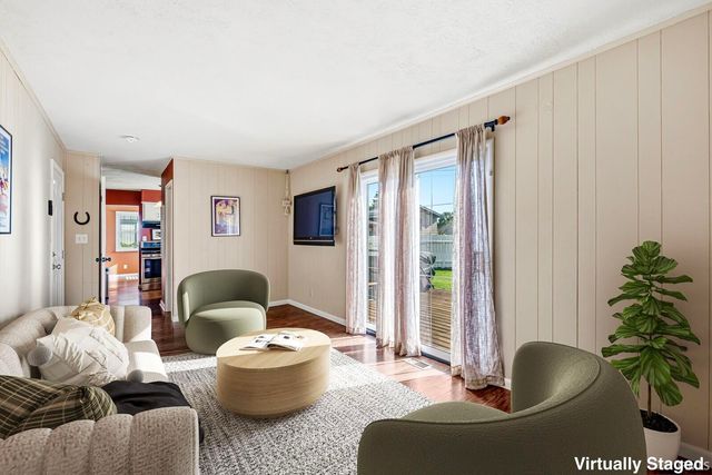 1473 Cambridge Drive, South Bend, IN 46614