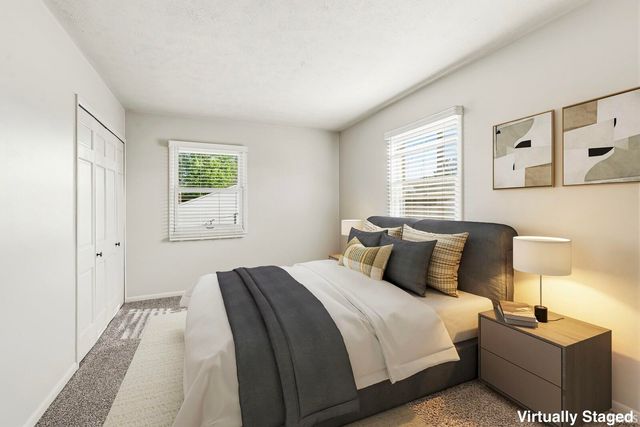 1473 Cambridge Drive, South Bend, IN 46614