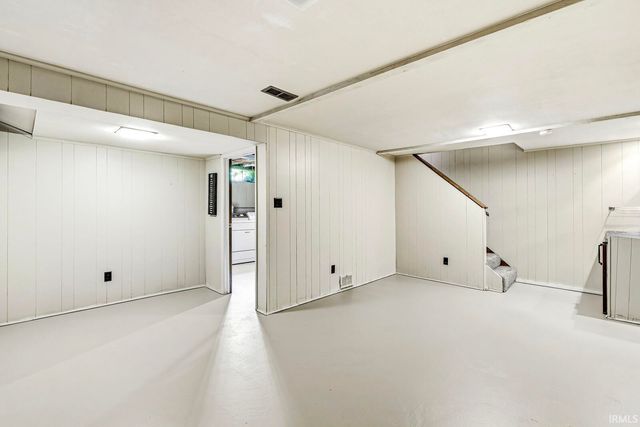 1473 Cambridge Drive, South Bend, IN 46614