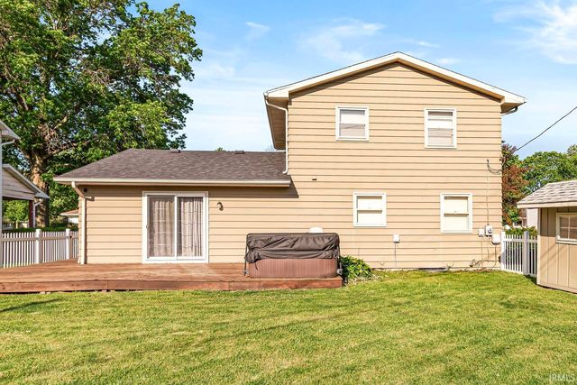 1473 Cambridge Drive, South Bend, IN 46614