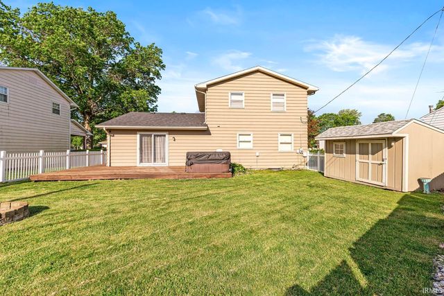 1473 Cambridge Drive, South Bend, IN 46614