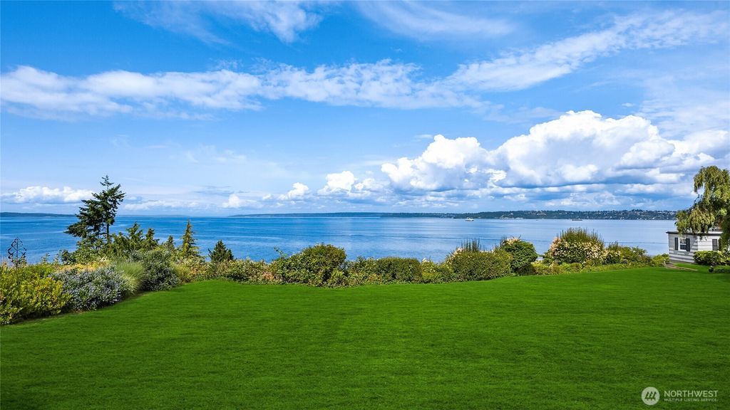 11628 NE Yeomalt Point Drive, Bainbridge Island, WA 98110