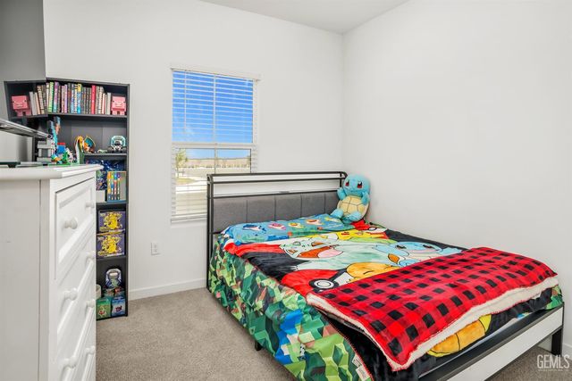 9611 Clear Ridge Way, Shafter, CA 93263