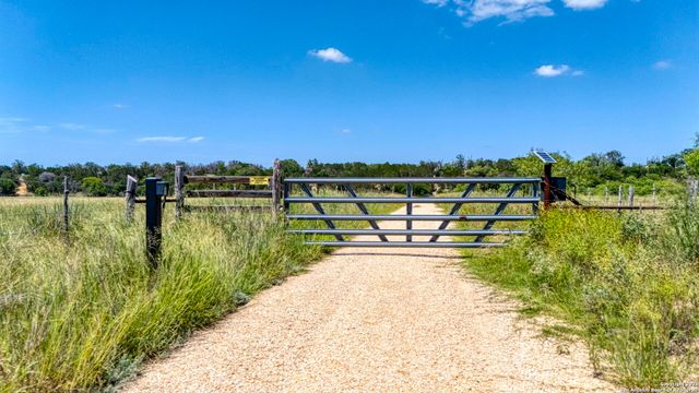 13132 State Highway 16, Medina, TX 78055