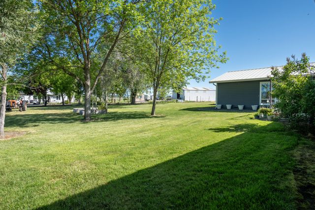 5900 Peace Lane, Central Point, OR 97502
