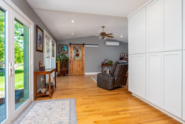 5900 Peace Lane, Central Point, OR 97502