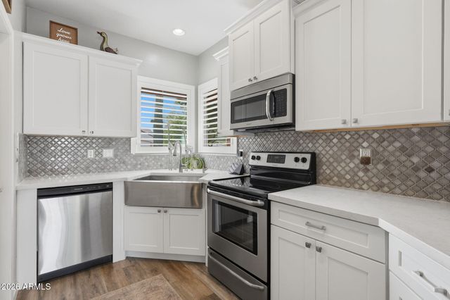 9962 E RUGGED MOUNTAIN Drive, Gold Canyon, AZ 85118