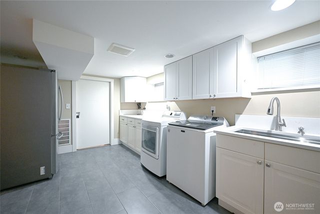 5306 18th Avenue S, Seattle, WA 98108