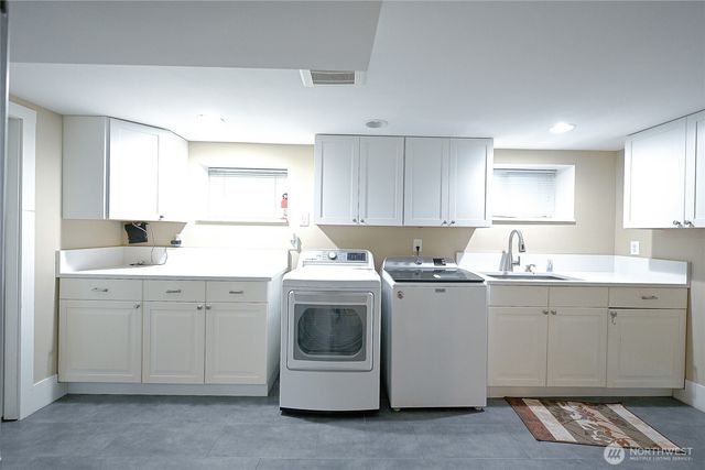 5306 18th Avenue S, Seattle, WA 98108