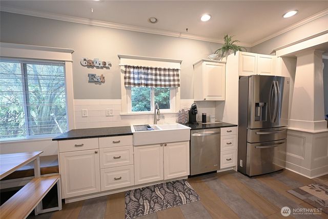 5306 18th Avenue S, Seattle, WA 98108