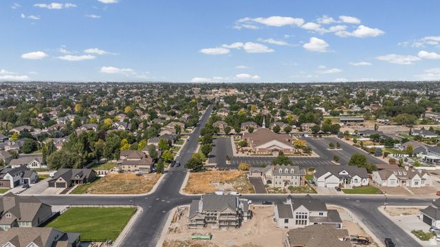 1525 N 900 W, Pleasant Grove, UT 84062