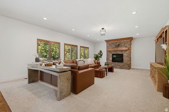 1525 N 900 W, Pleasant Grove, UT 84062