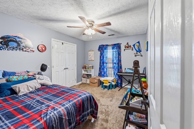 699 Puckett Rd, Watertown, TN 37184