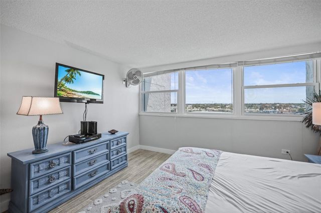 500 TREASURE ISLAND CAUSEWAY 610, Treasure Island, FL 33706