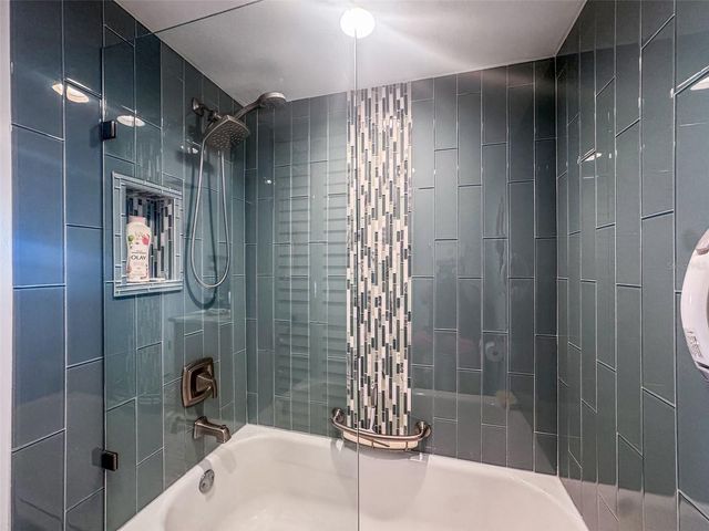 500 TREASURE ISLAND CAUSEWAY 610, Treasure Island, FL 33706