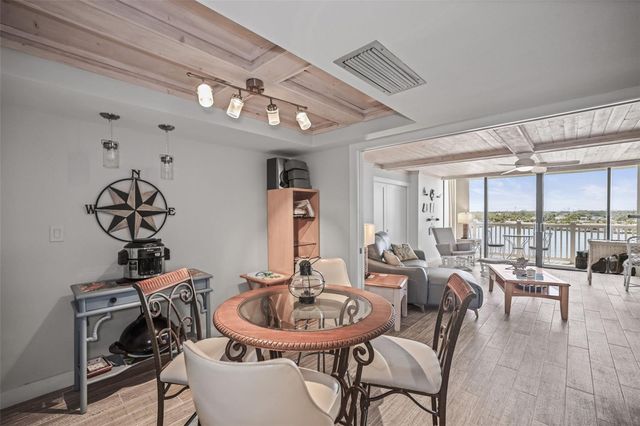 500 TREASURE ISLAND CAUSEWAY 610, Treasure Island, FL 33706