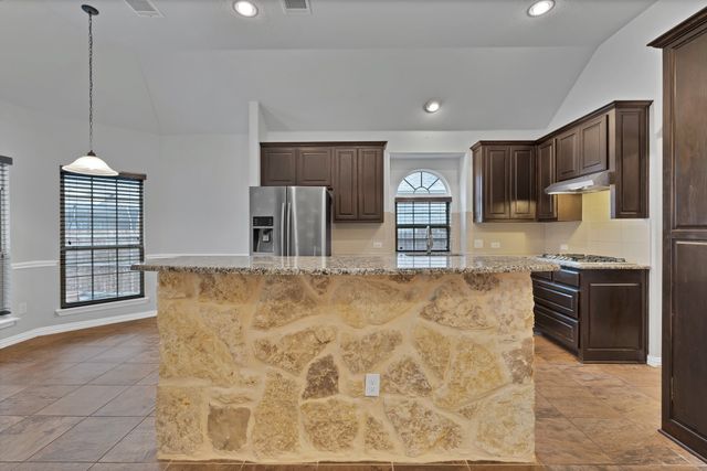 9816 Yellow Cup Drive, Fort Worth, TX 76177