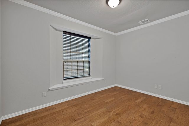 9816 Yellow Cup Drive, Fort Worth, TX 76177