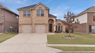 9816 Yellow Cup Drive, Fort Worth, TX 76177
