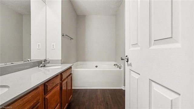 5204 Buckley Forest Trail, Walkertown, NC 27051