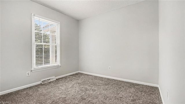 5204 Buckley Forest Trail, Walkertown, NC 27051