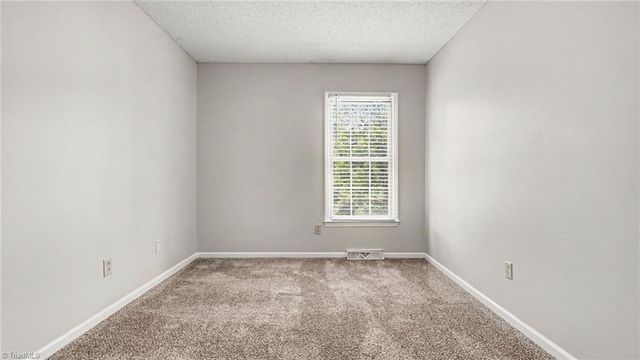 5204 Buckley Forest Trail, Walkertown, NC 27051