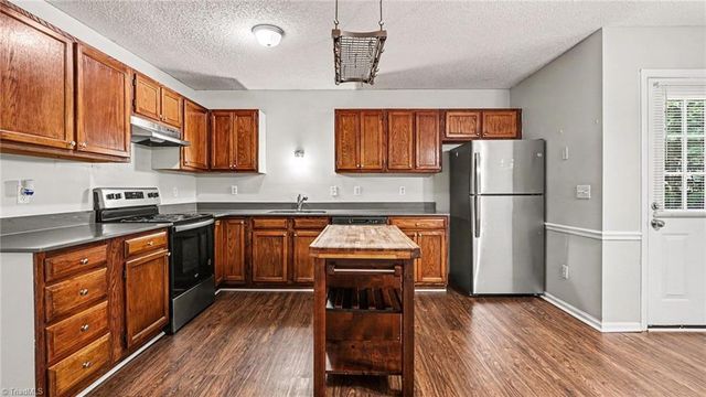 5204 Buckley Forest Trail, Walkertown, NC 27051