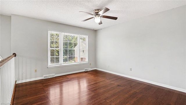 5204 Buckley Forest Trail, Walkertown, NC 27051