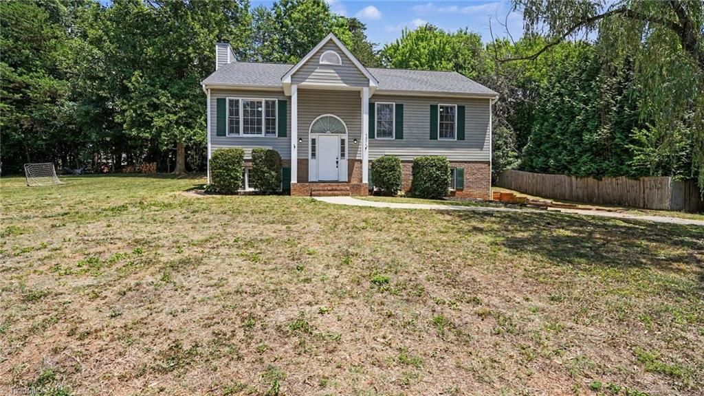 5204 Buckley Forest Trail, Walkertown, NC 27051