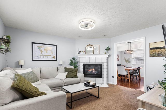 322 Duke Lane, Lafayette, IN 47909