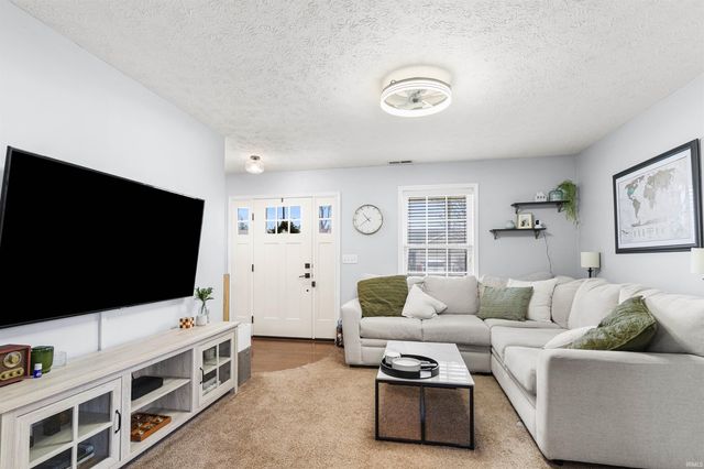 322 Duke Lane, Lafayette, IN 47909