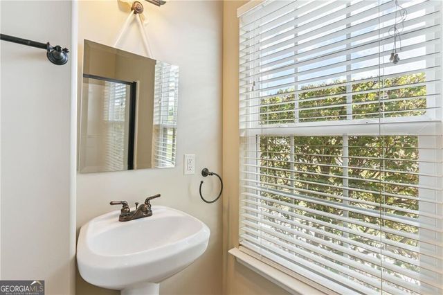 190 Lakes Drive, Brunswick, GA 31523
