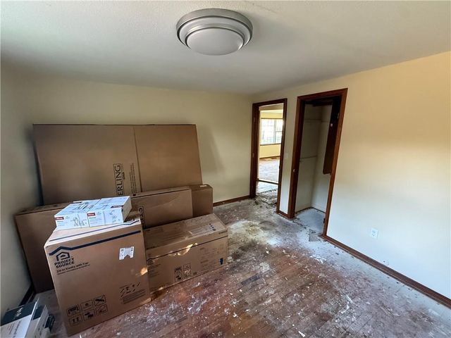 2801 S 8th Street, Kansas City, KS 66103