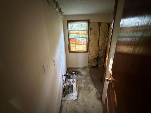 2801 S 8th Street, Kansas City, KS 66103