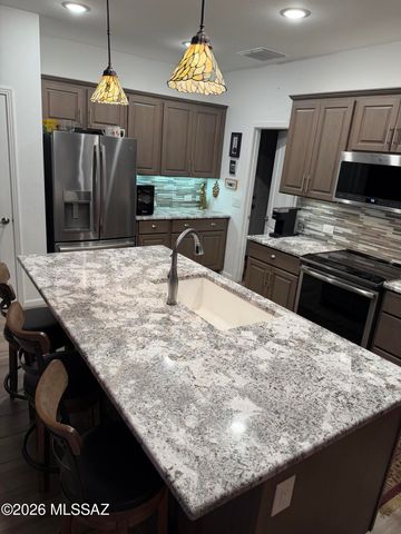 1119 N Echo Ranch Drive, Green Valley, AZ 85614