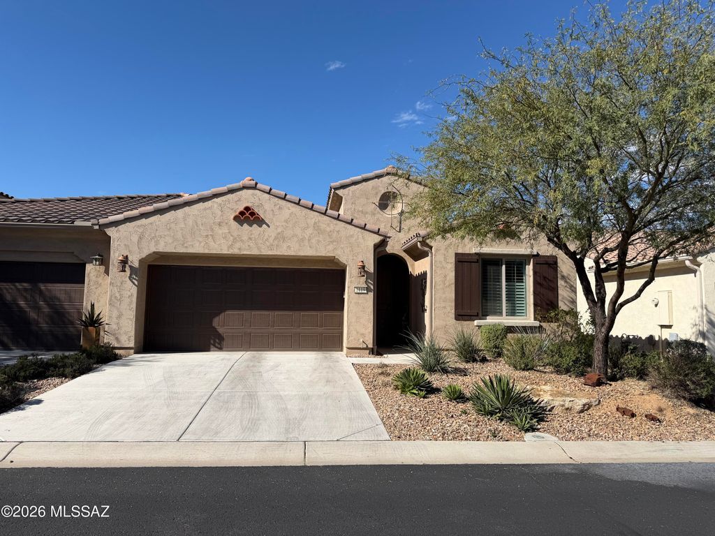 1119 N Echo Ranch Drive, Green Valley, AZ 85614