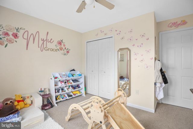 60 DAWSON DR, Fredericksburg, VA 22405