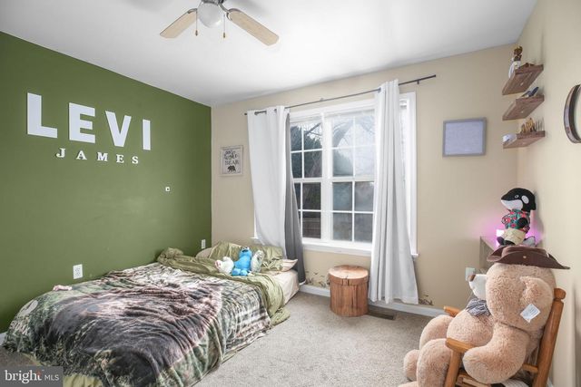 60 DAWSON DR, Fredericksburg, VA 22405