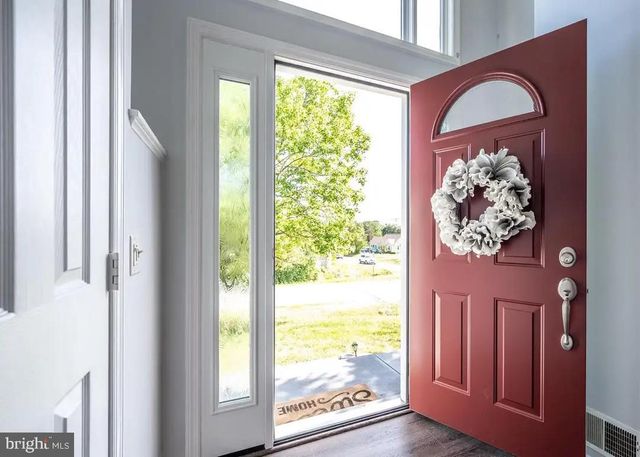 60 DAWSON DR, Fredericksburg, VA 22405