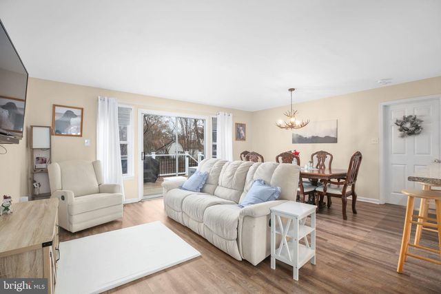 60 DAWSON DR, Fredericksburg, VA 22405