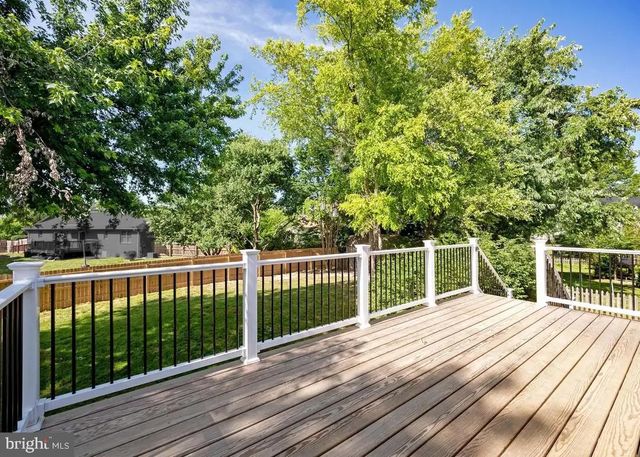 60 DAWSON DR, Fredericksburg, VA 22405