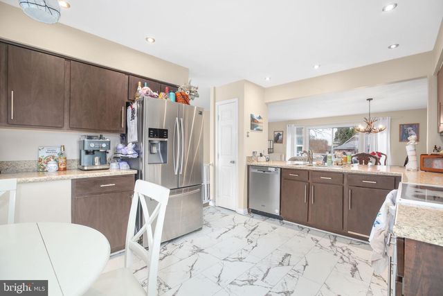 60 DAWSON DR, Fredericksburg, VA 22405