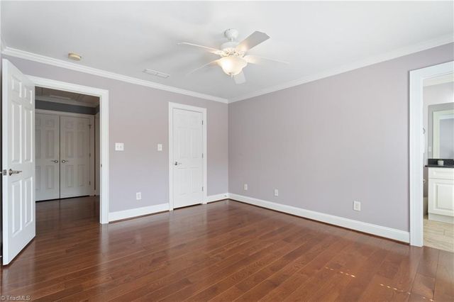235 Fox Lake Court, Winston-salem, NC 27106