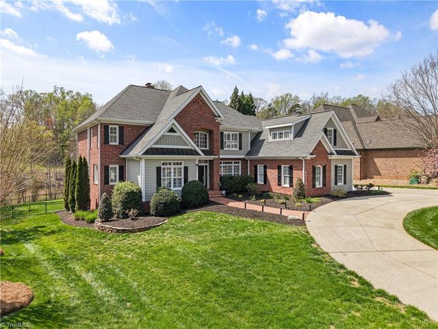 235 Fox Lake Court, Winston-salem, NC 27106