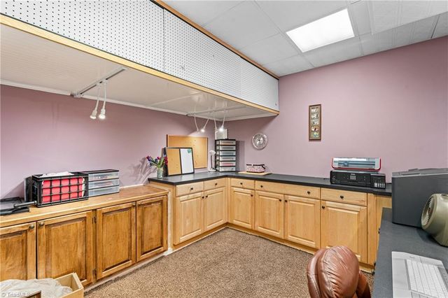 235 Fox Lake Court, Winston-salem, NC 27106