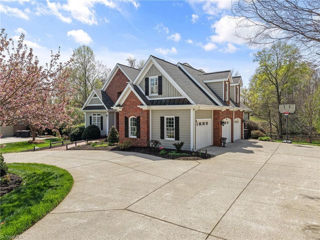 235 Fox Lake Court, Winston-salem, NC 27106